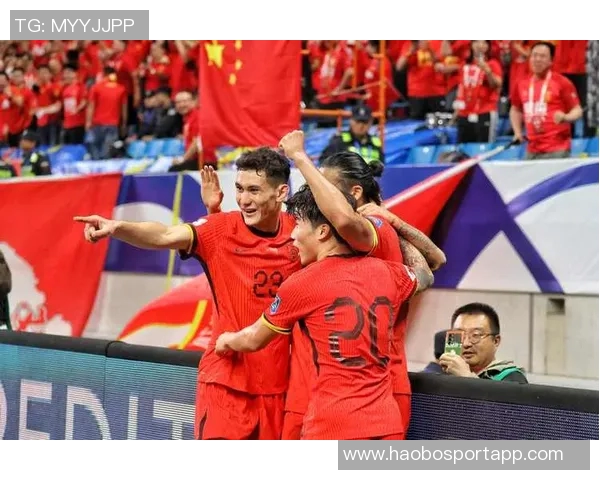 拜合拉木错失良机球停得太靠后导致单刀机会流失